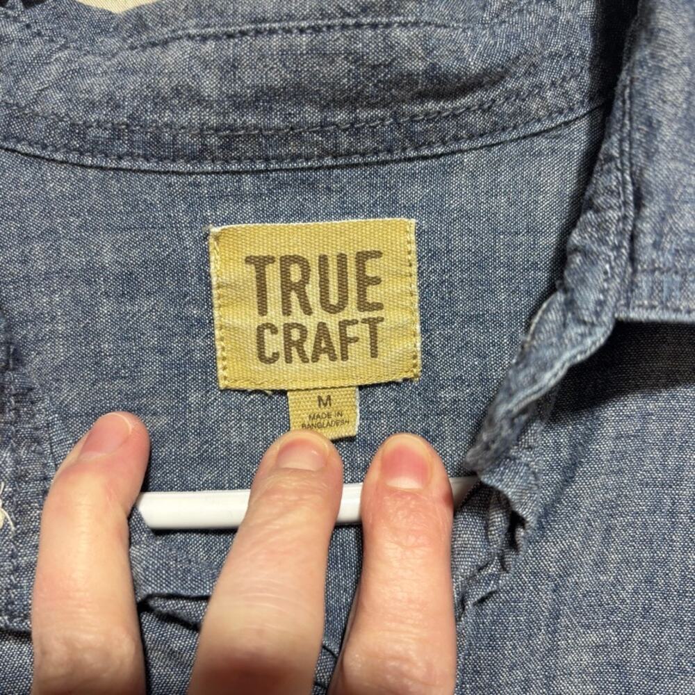 True Craft Mens Medium Blue Chambray Long Sleeve Button Down Shirt Casual Pocket - Picture 3 of 7